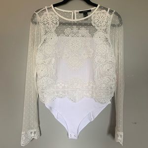 White Lace Top and Bodysuit Set🤍